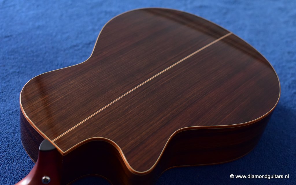 18 Furch G25SR Millenium