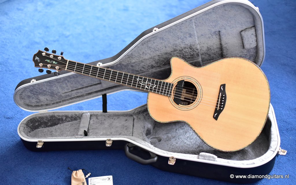 26 Furch G25SR Millenium