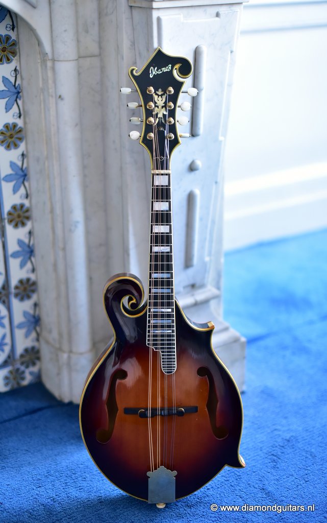 Ibanez 523 mandolin image of Ibanez 523 mandolin