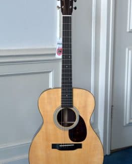 image of martin om-21