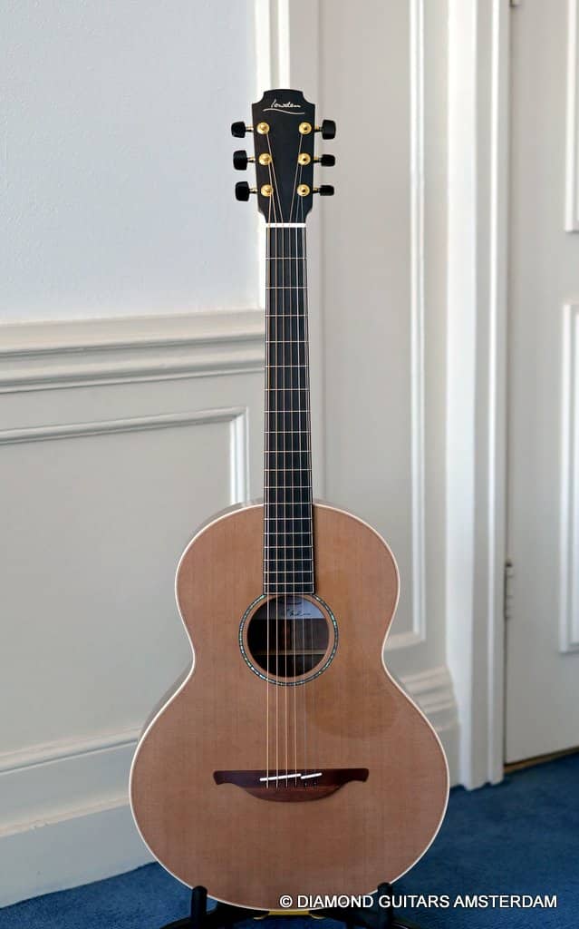 Lowden S35 Walnut Red Cedar image of Lowden S35 Walnut Red Cedar