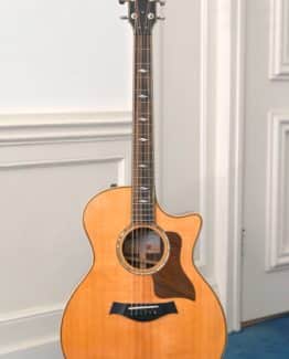 image of Taylor 814CE V-class