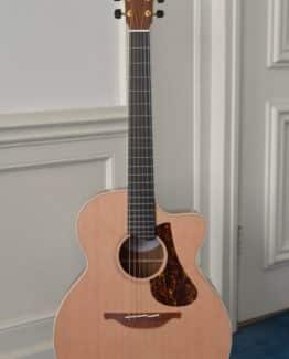 image of lowden bensusan old lady