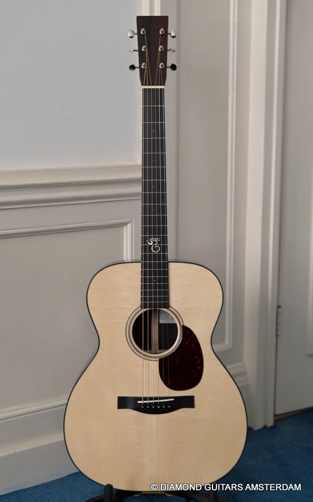 Santa Cruzx OM Pre-War image of Santa Cruzx OM Pre-War